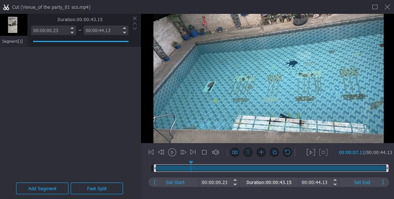 動画クリップをトリミング