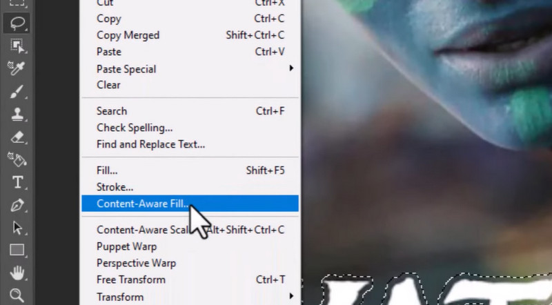 コンテンツに応じた塗りつぶし（Content Aware Fill）